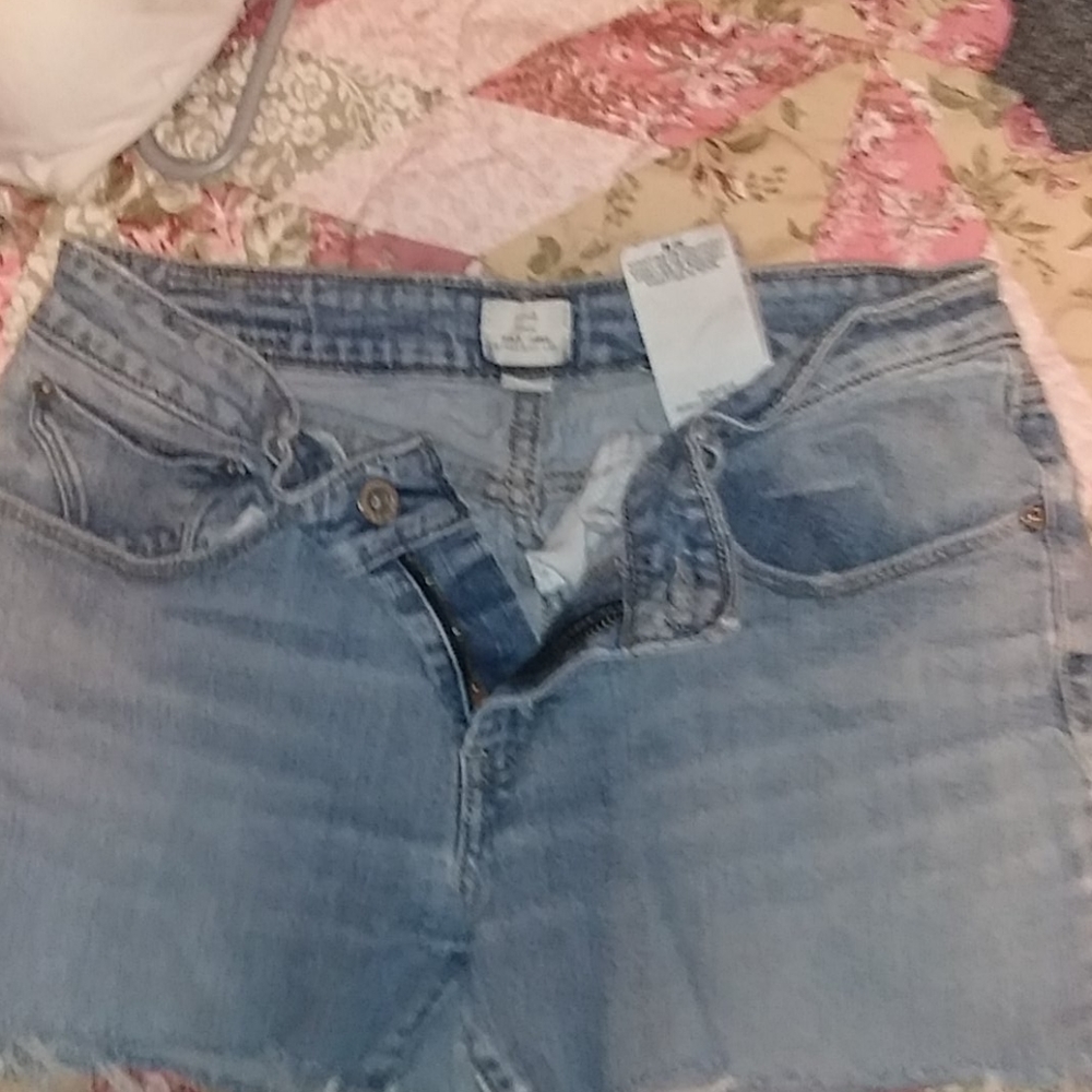 Levi's